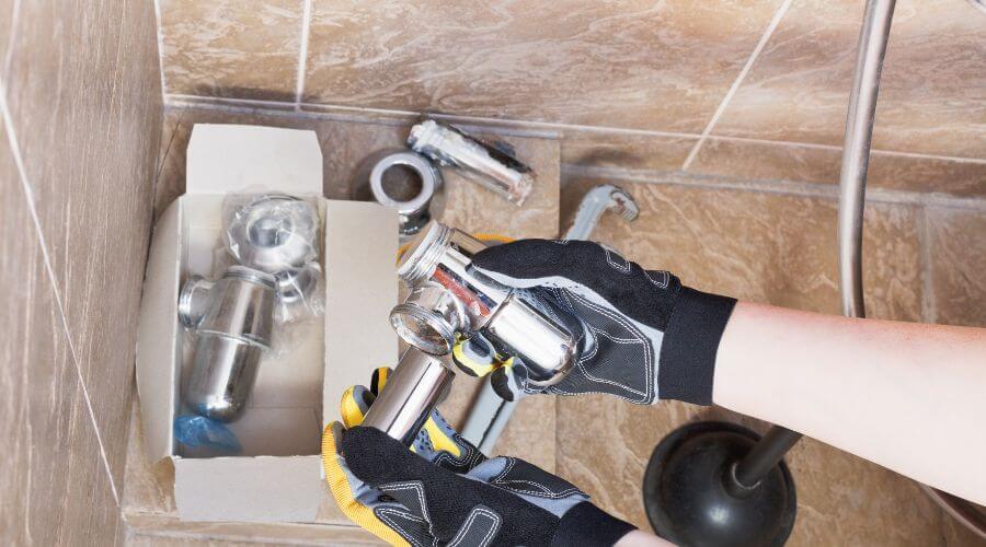 Professional residential roofers in Frostproof, FL